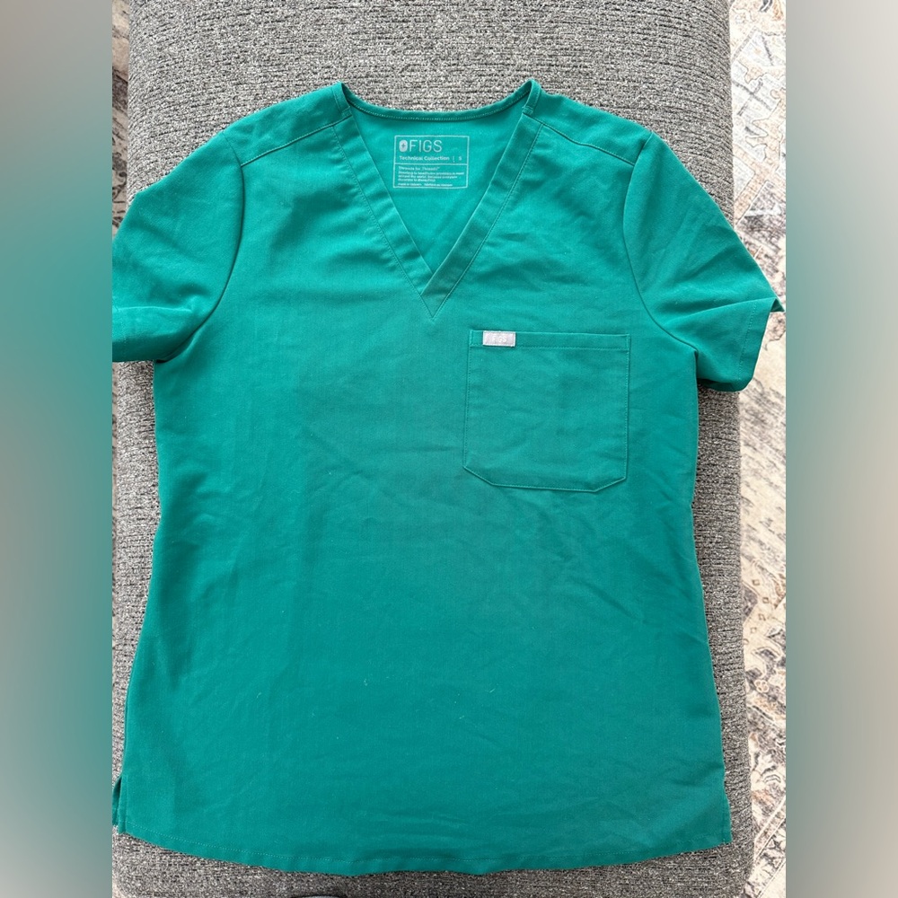 Figs Hunter Green Catarina Small